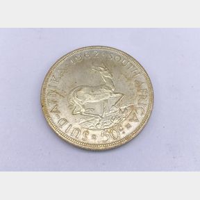RARE UNCIRCULATED 1962 OLD SOUTH AFRICAN 50C CROWN COIN