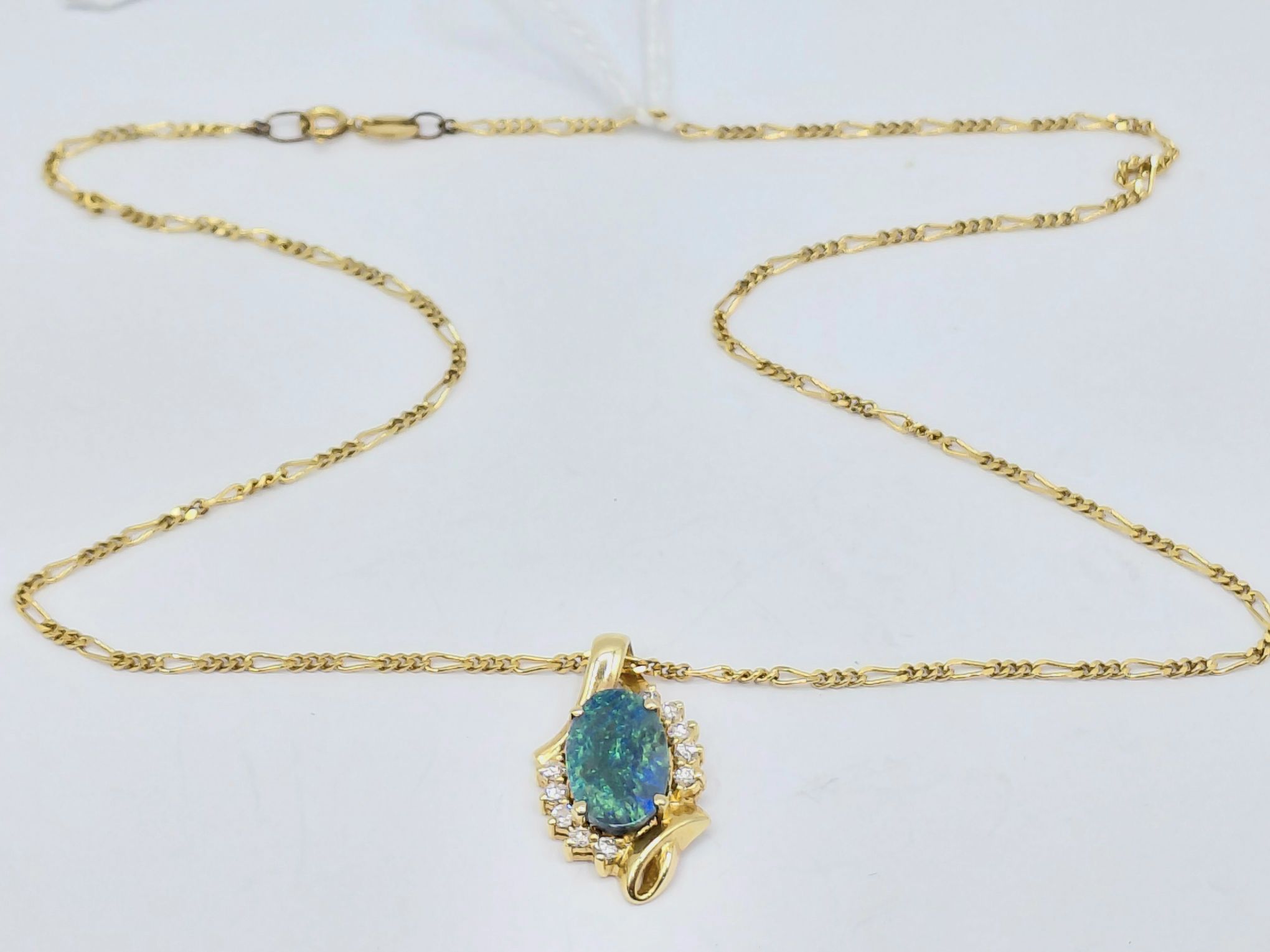 18k/9k Yellow Gold Pendant Necklace