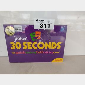 30 SECONDS JUNIOR ENGLISH BOARD GAME - THE QUICK THINKING FAST TALKING GAME