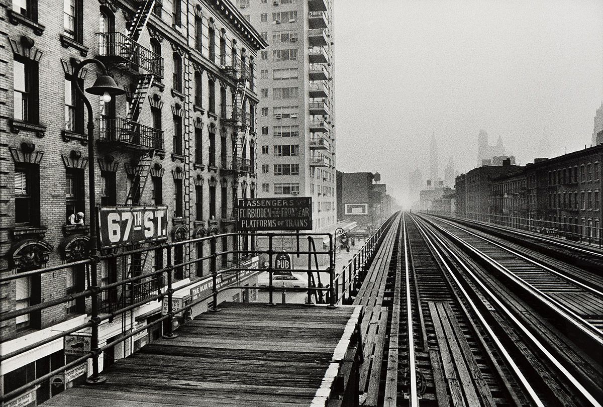 WILLIAM KLEIN (1928-2022) El, 67th Street, New York. 1955