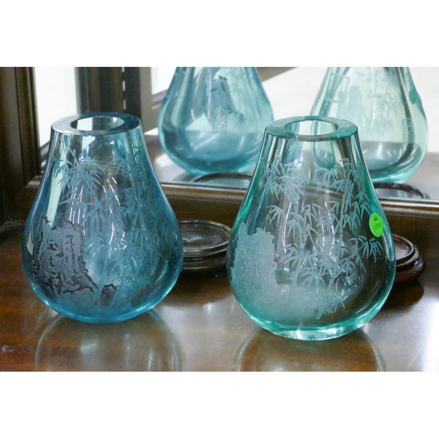 2pc Chinese Acid Etched Glass Paperweight Vases 7''