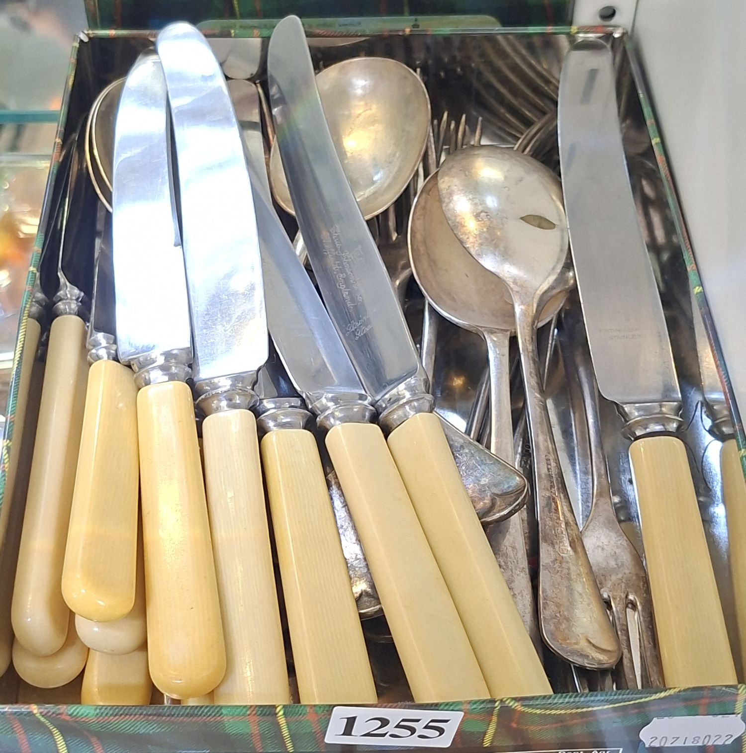 1255 · VINTAGE CUTLERY