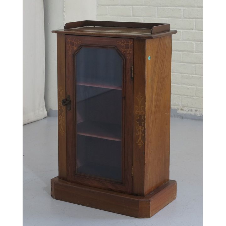 SMALL INLAID MAHOGANY DISPLAY CABINET
