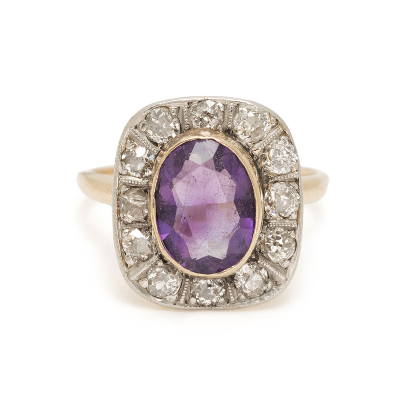 PLATINUM-TOPPED GOLD, AMETHYST AND DIAMOND RING