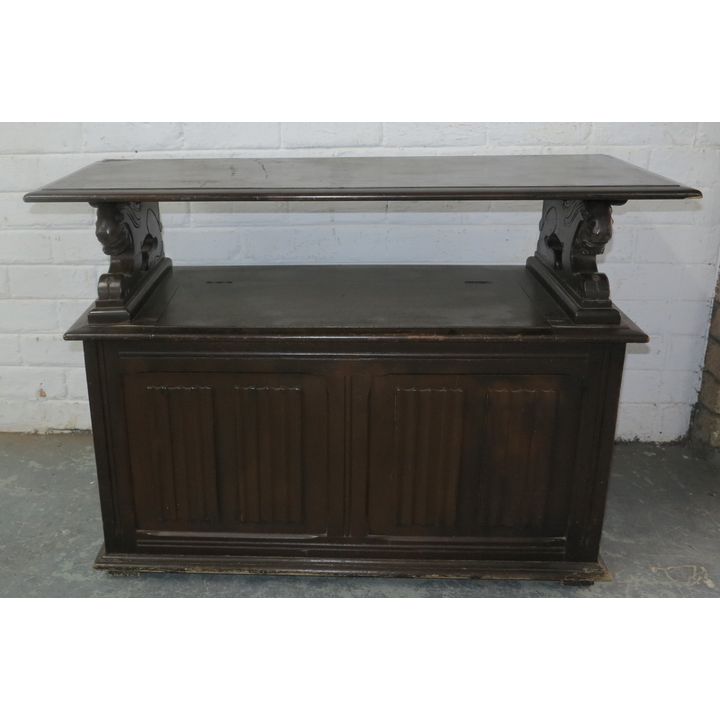 MONK'S BENCH