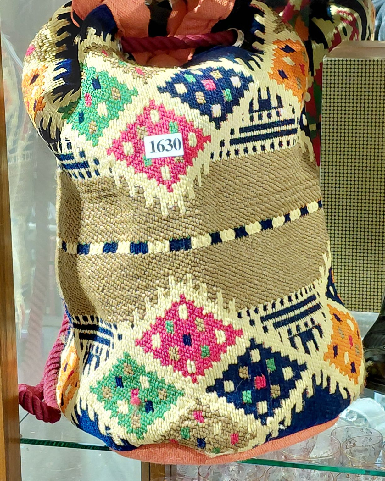 CARPET BAG