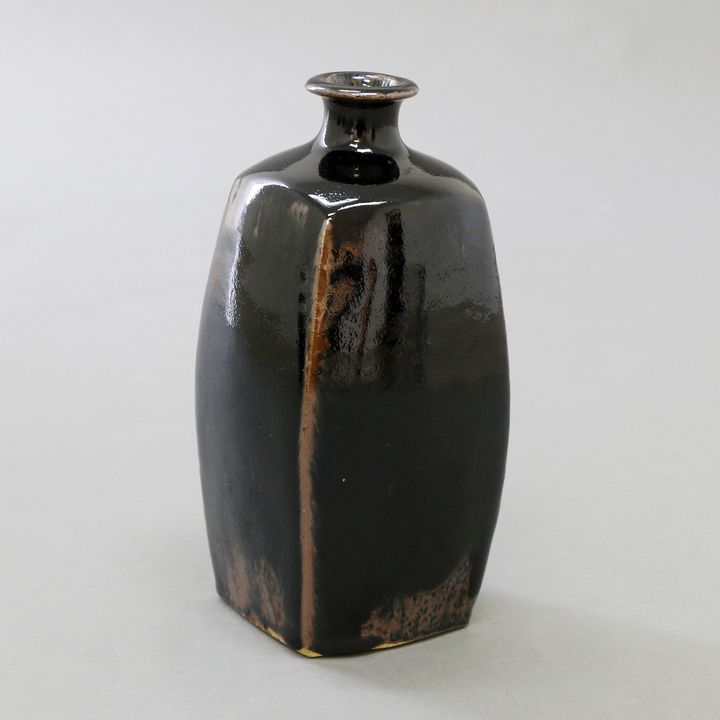 Mashiko Pottery, Bottle vase