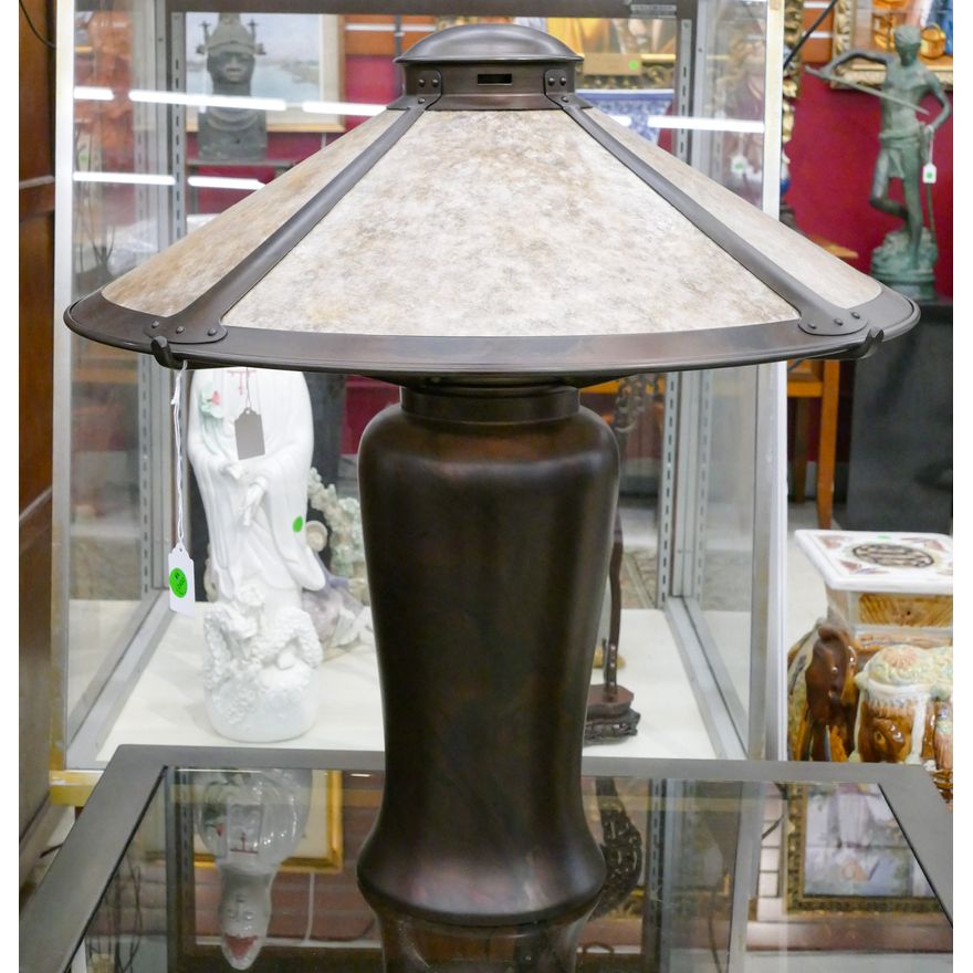 Mica Lamp Co. Arts & Crafts Style Table Lamp 24''x27''