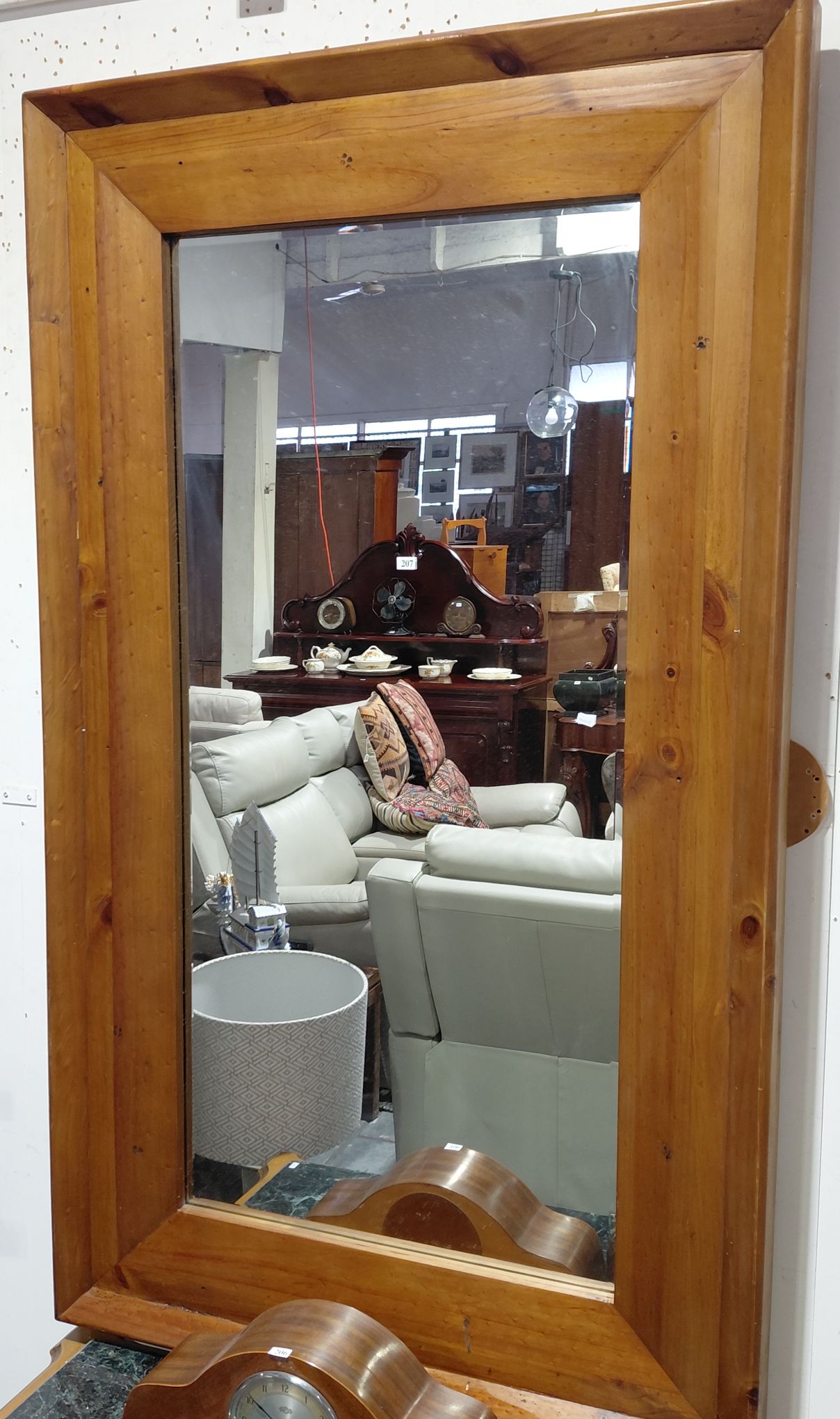 207 · LARGE MIRROR