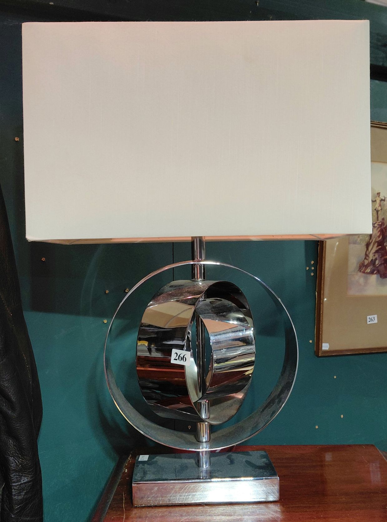 266 · CONTEMPORARY TABLE LAMP