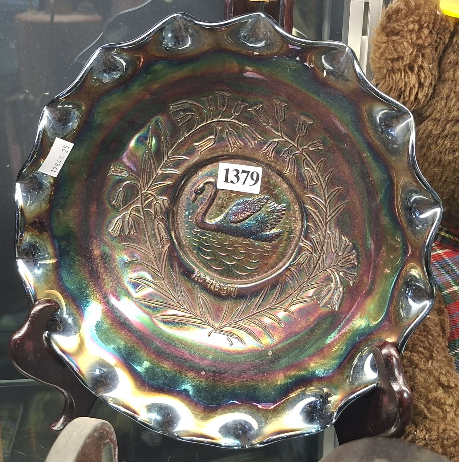 1379 · CARNIVAL GLASS BOWL
