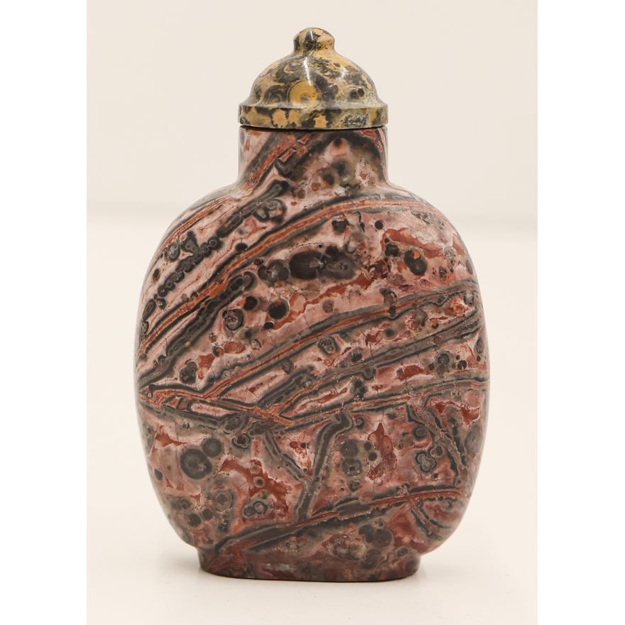 Chinese Jasper Agate Snuff Bottle