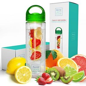 24 OZ SAVVY INFUSION WATER BOTTLES 24 OR 32 OUNCE FRUIT INFUSER BOTTLE FEATURING UNIQUE LEAK PROOF SILICONE SEALED CAP WITH HANDLE