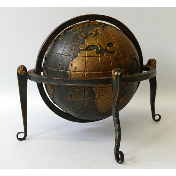 WORLD GLOBE ON STAND