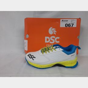 DSC JAFFA 22 CRICKET SHOE - WHITE / LIME - UNISEX UK 5 -