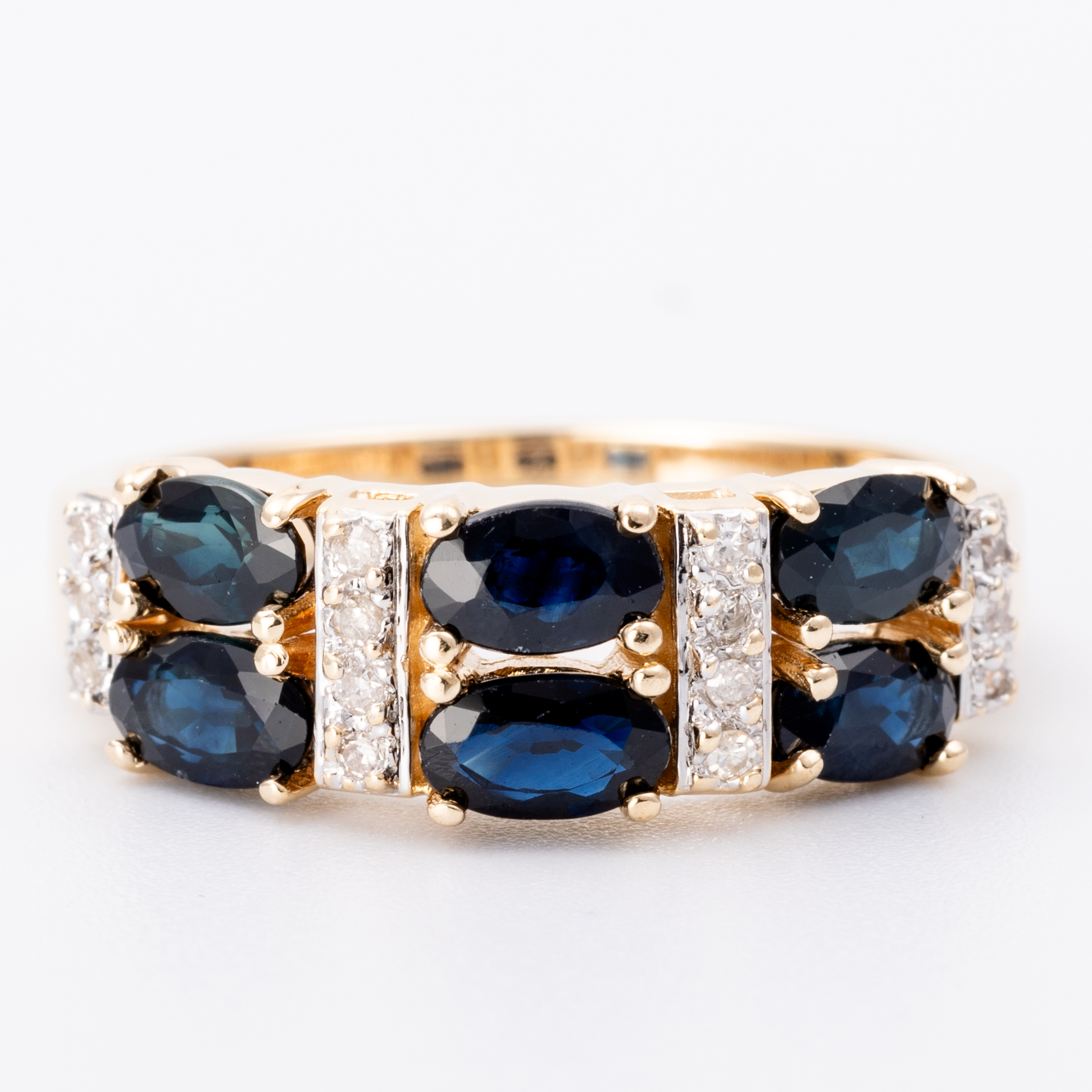 Sapphire & Diamond Ring 14ct Gold