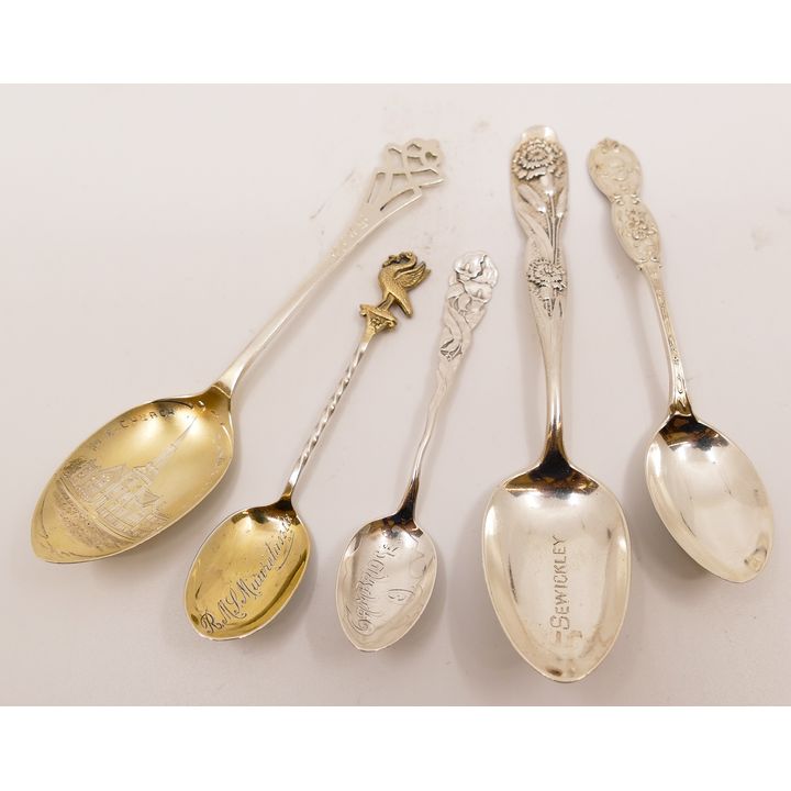 Box Antique Sterling Souvenir Spoons- 75g