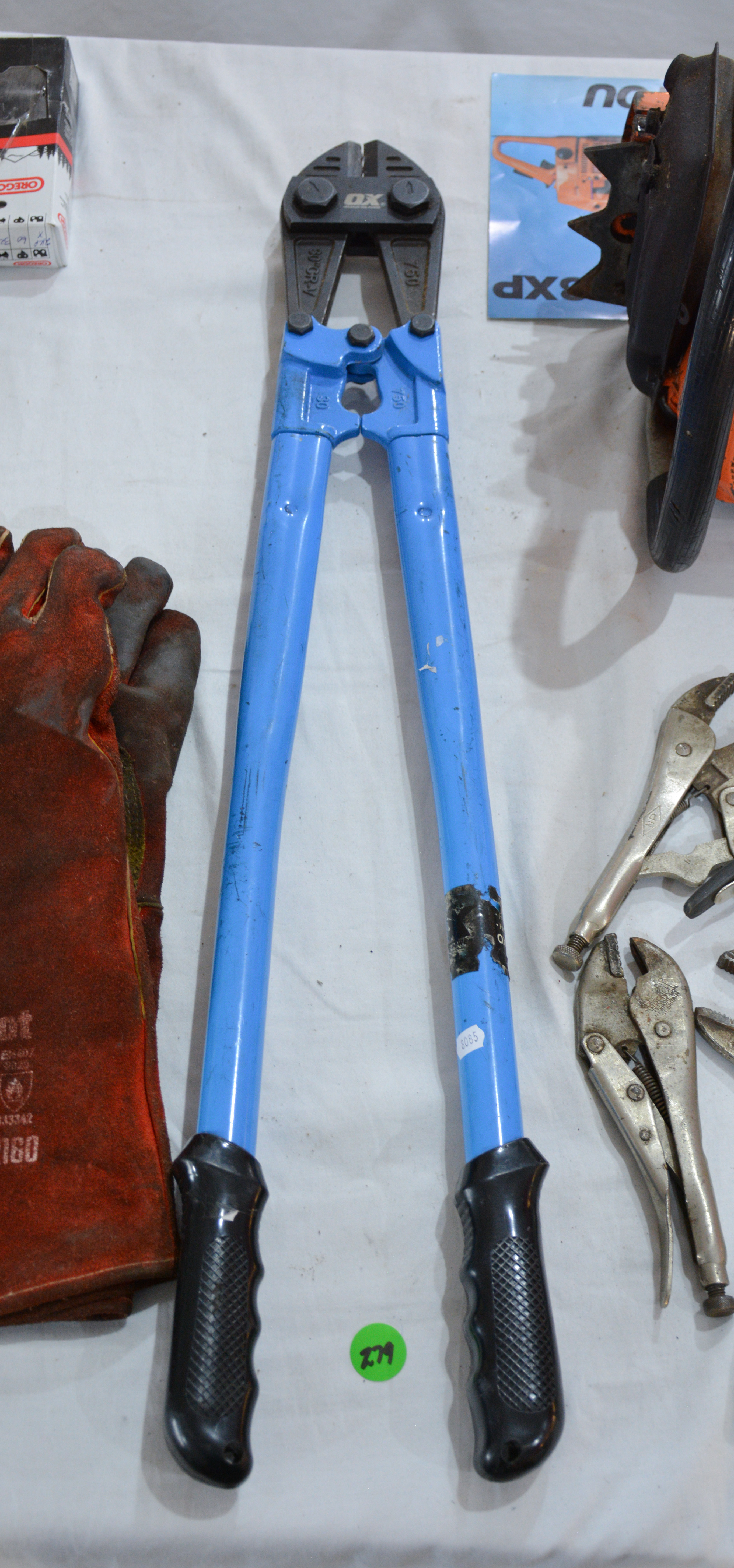 30" OX 750mm Bolt Cutters — NZ auction result