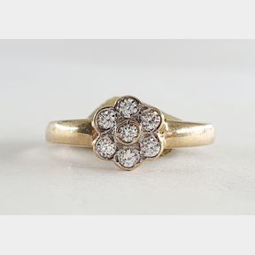 9CT YELLOW GOLD FLOWER CZ RING - 51929/12237