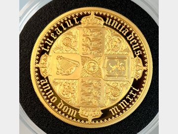 2021 GREAT ENGRAVERS GOLD 'QUARTERED ARMS SHIELD' 5OZ PROOF 500 POUND