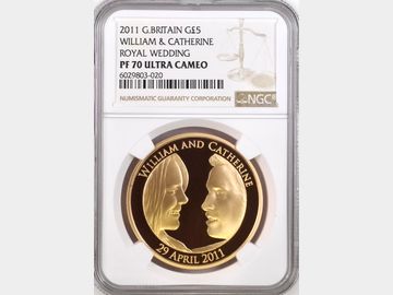 2011 ELIZABETH II 'WILLIAM & CATHERINE WEDDING 5 POUND COIN PF70 UCAM