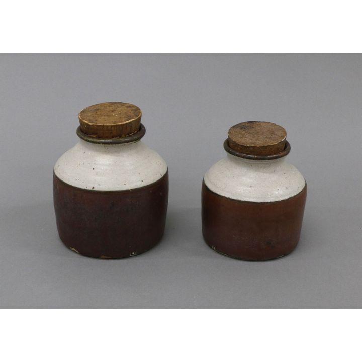 Len Castle - Two matching jars with cork lids