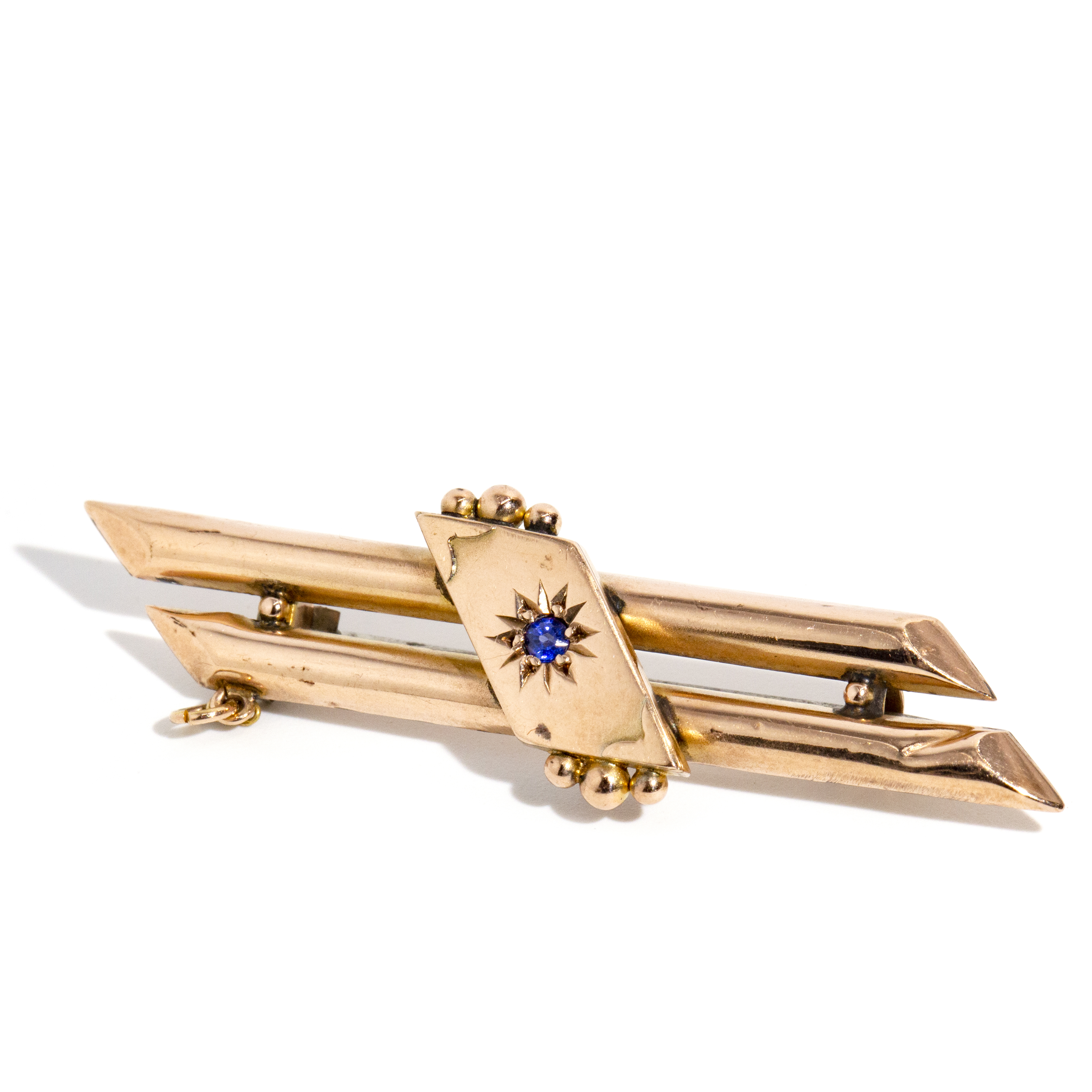 90 · 9 Carat Gold Vintage Brooch