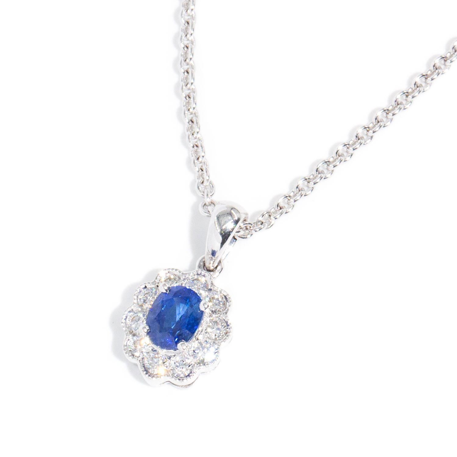 18ct Gold Sapphire & Diamond Pendant & 9K Gold Chain