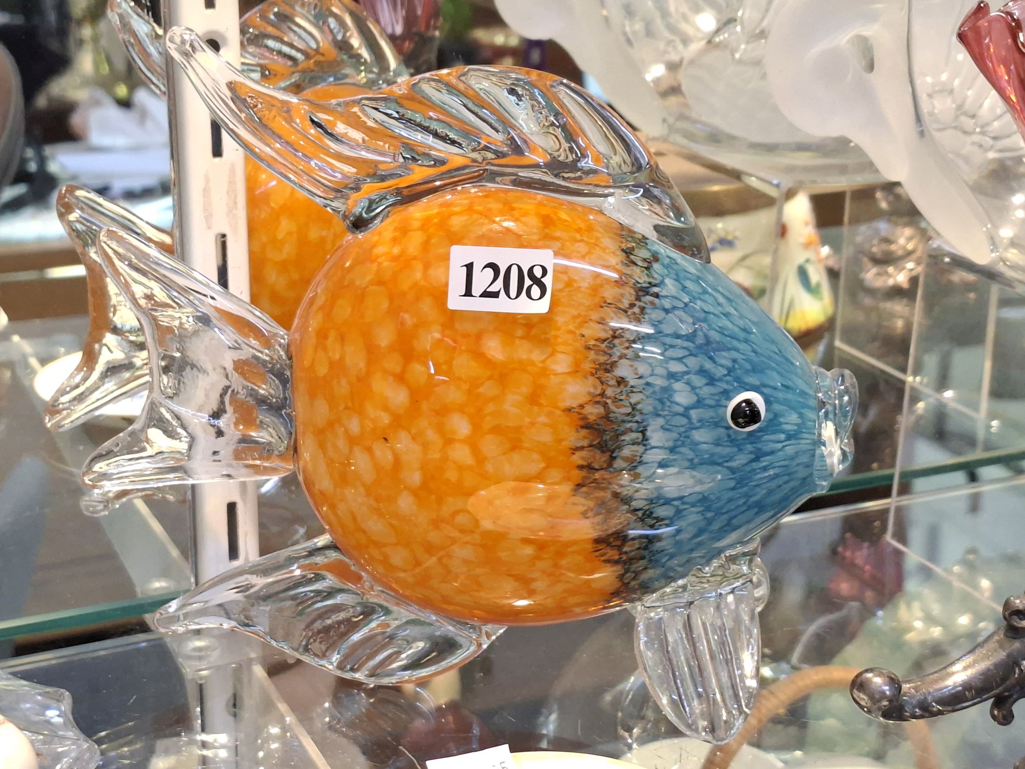 1208 · ART GLASS FISH