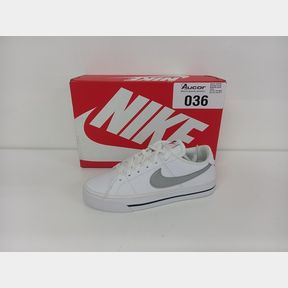NIKE COURT LEGACY - CU4149-103 - WHITE/METALLIC SILVER-BLACK - UK 3
