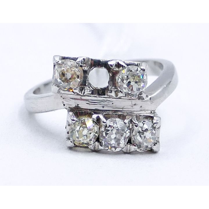 Ladies 1ctw Diamond Platinum Ring Size 5.5 - 5.1 Grams