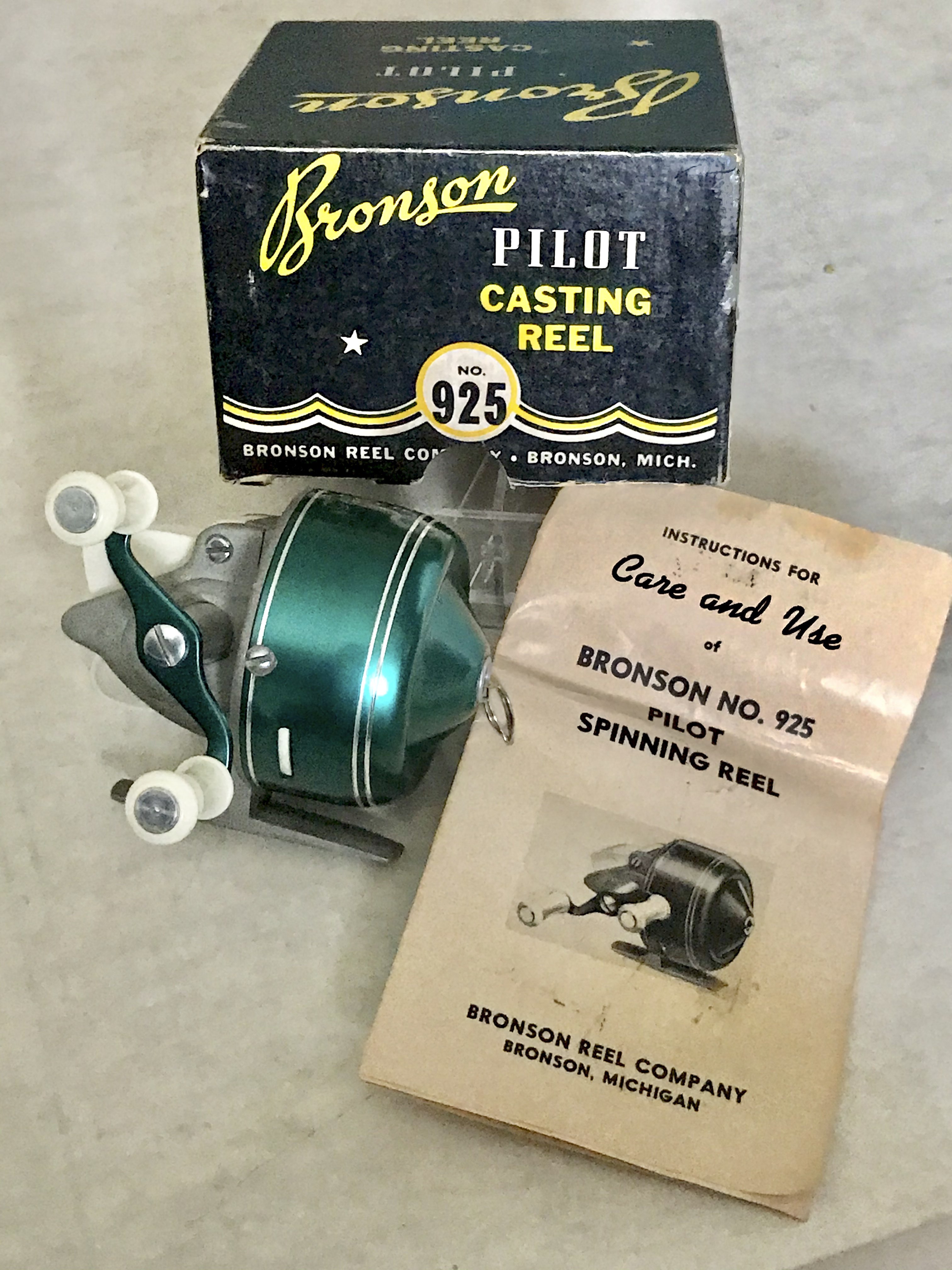 browning maxus fishing reel Browning Fishing Citori Model Cl-25c Spinning Fishing Reel With Extra Spool