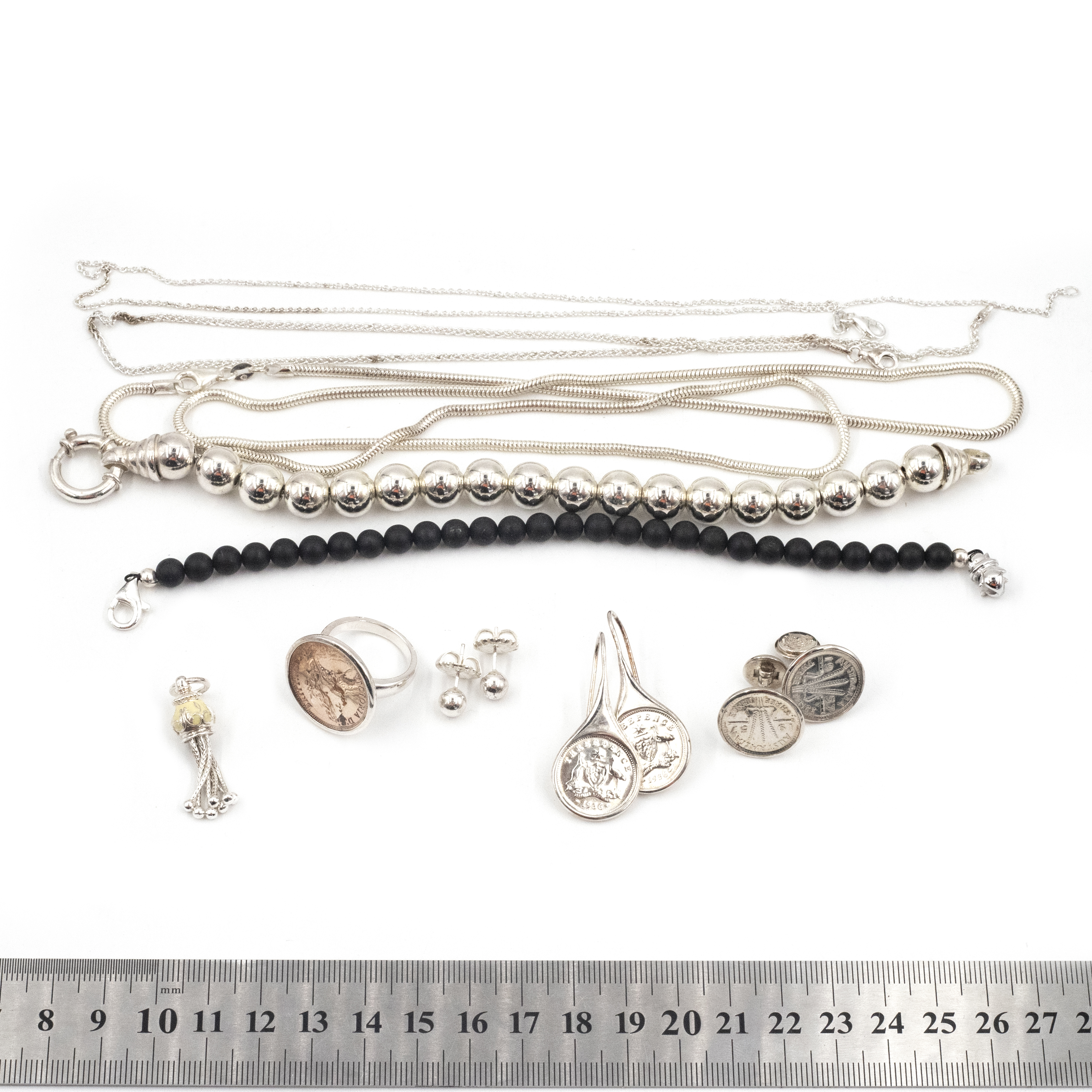 332 · 9 Piece Sterling Silver Lot
