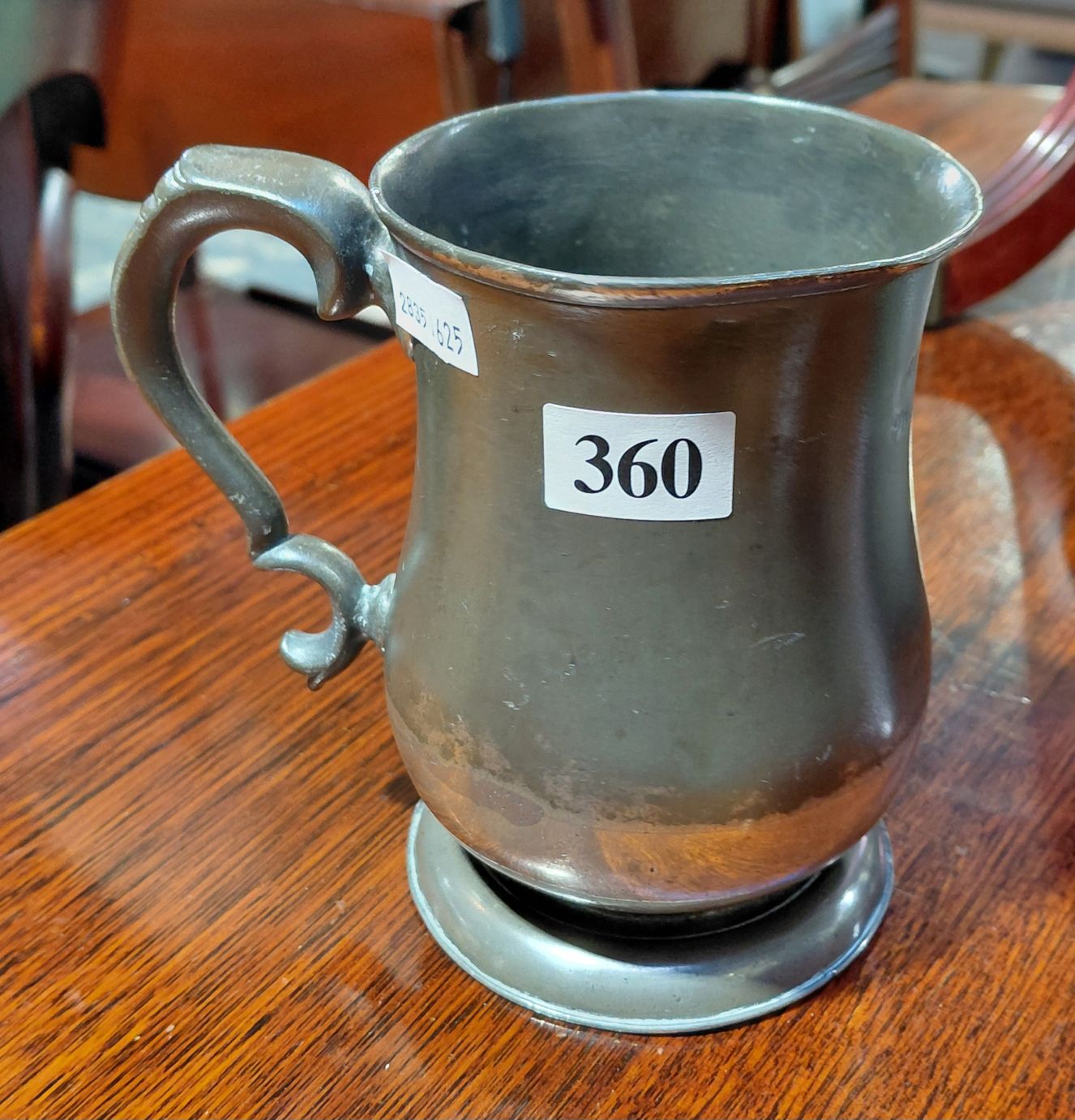 AN IMPERIAL PINT PEWTER TAVERN POT