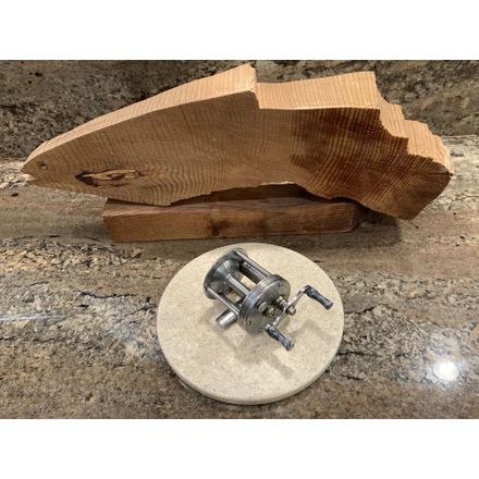 belmont fishing reel MR-015 Stand (Gold) belmont online.shop OLD VINTAGE FISHING REEL BELMONT