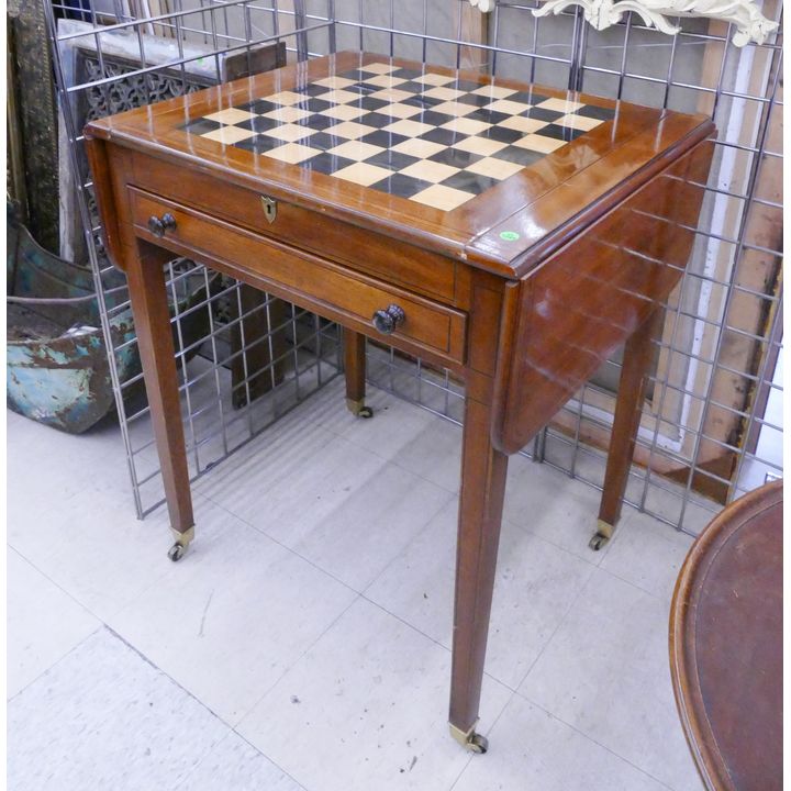 Heritage Biltmore Estate Collection Inlaid Mahogany Game Table