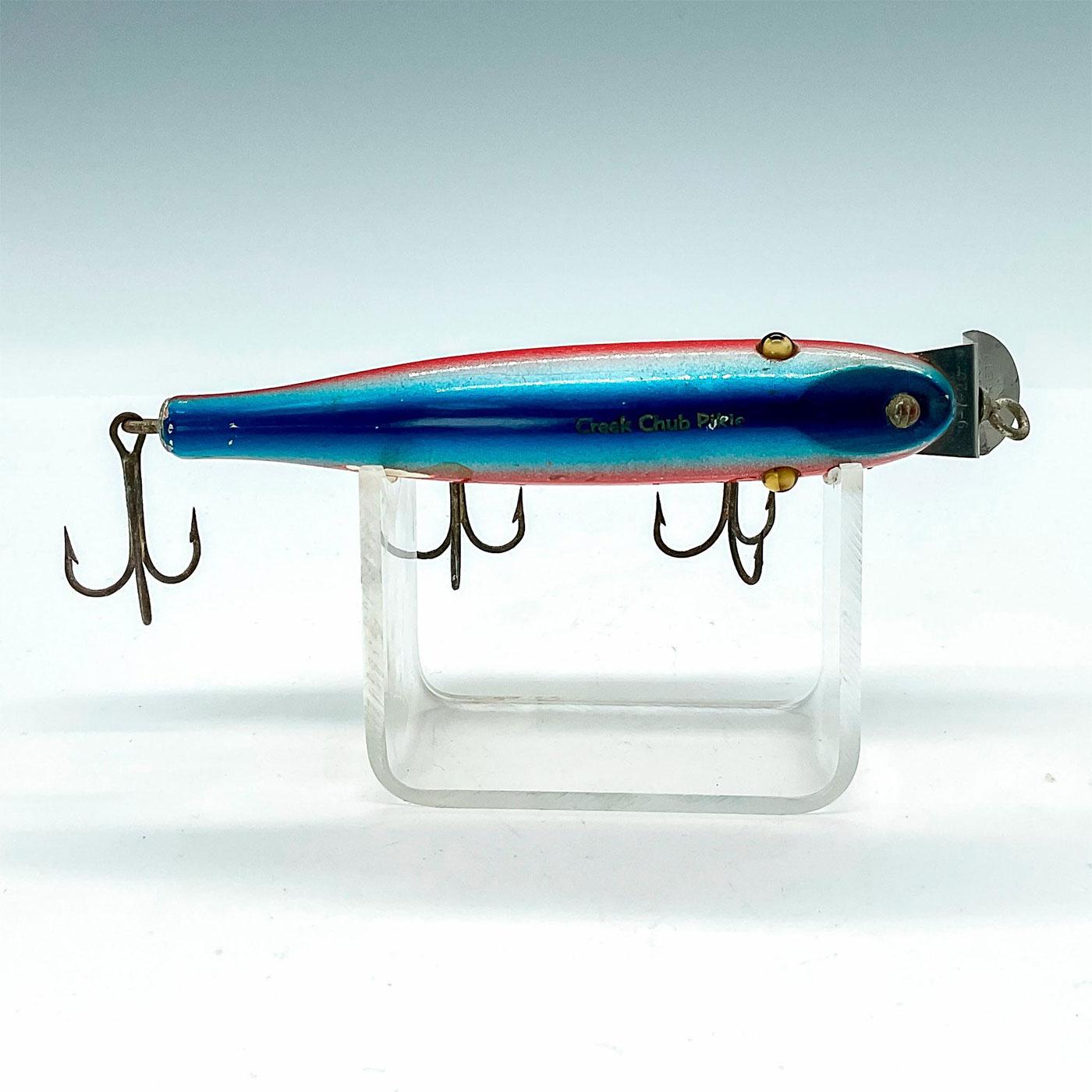 Sold at Auction: Vintage Creek Chub Lure No. 700 Pikie Color 732