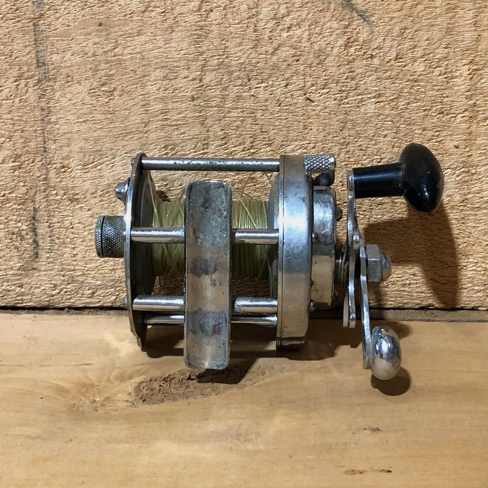 Vintage fishing reel made by Bennett Engineering - Bargain Hunt Auctions