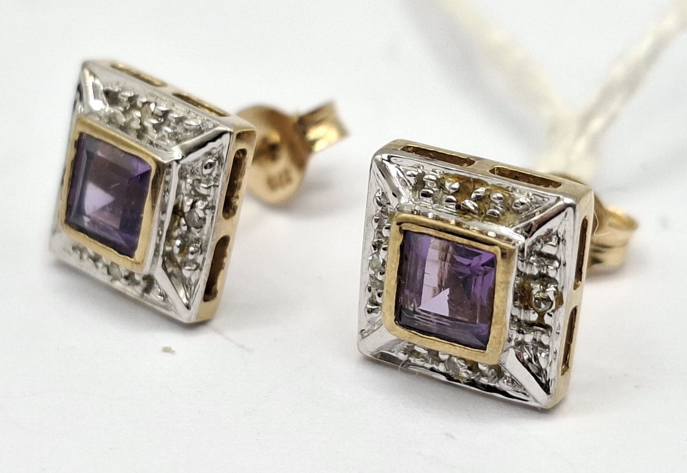 9ct Amethyst Earrings