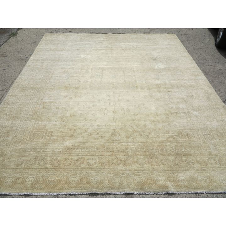 PERSIAN CARPET
