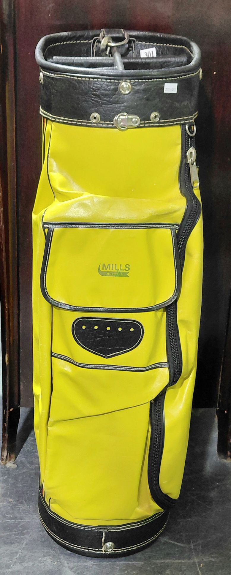 301 · GOLF BAG