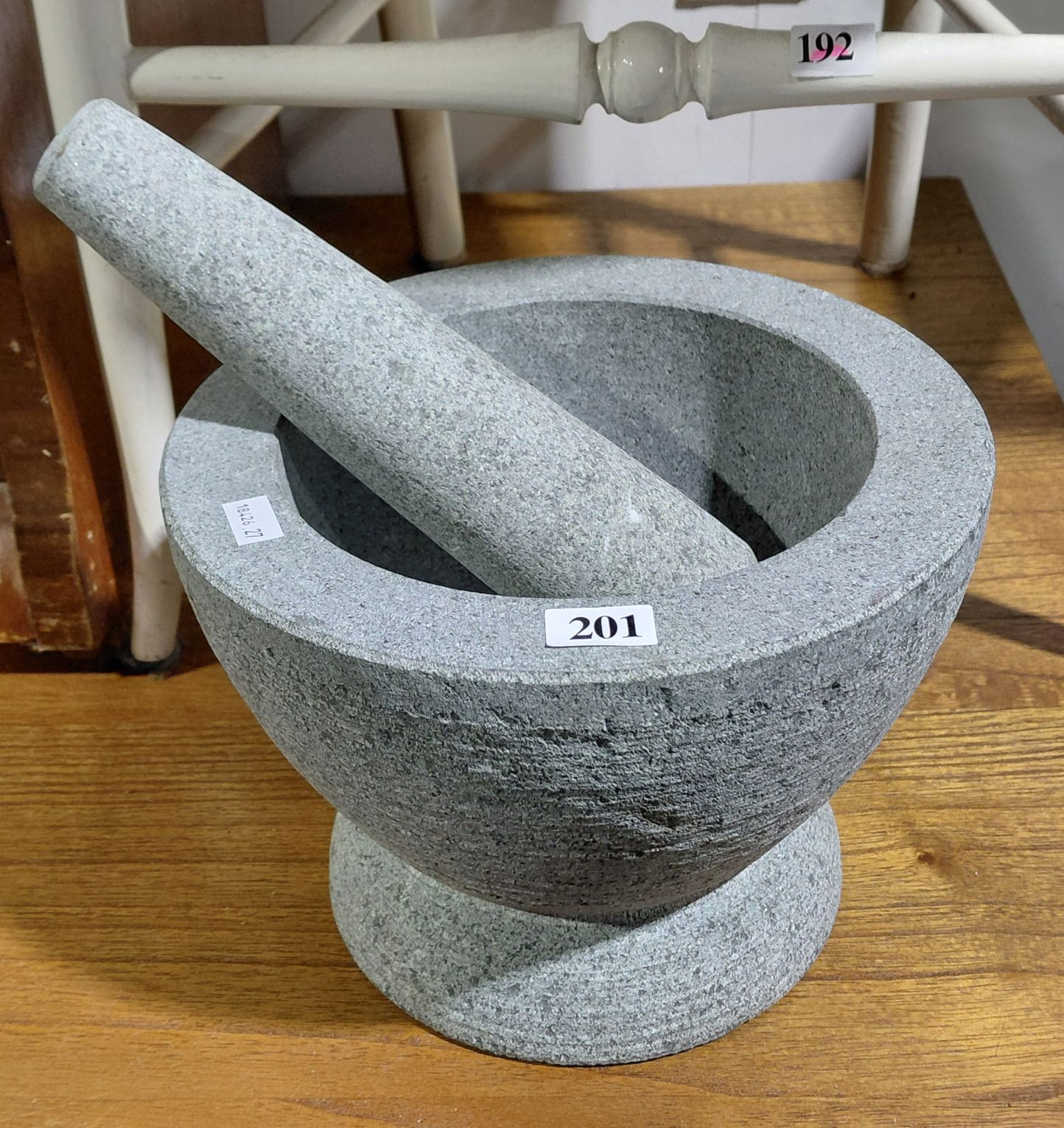 201 · LARGE MORTAR AND PESTLE