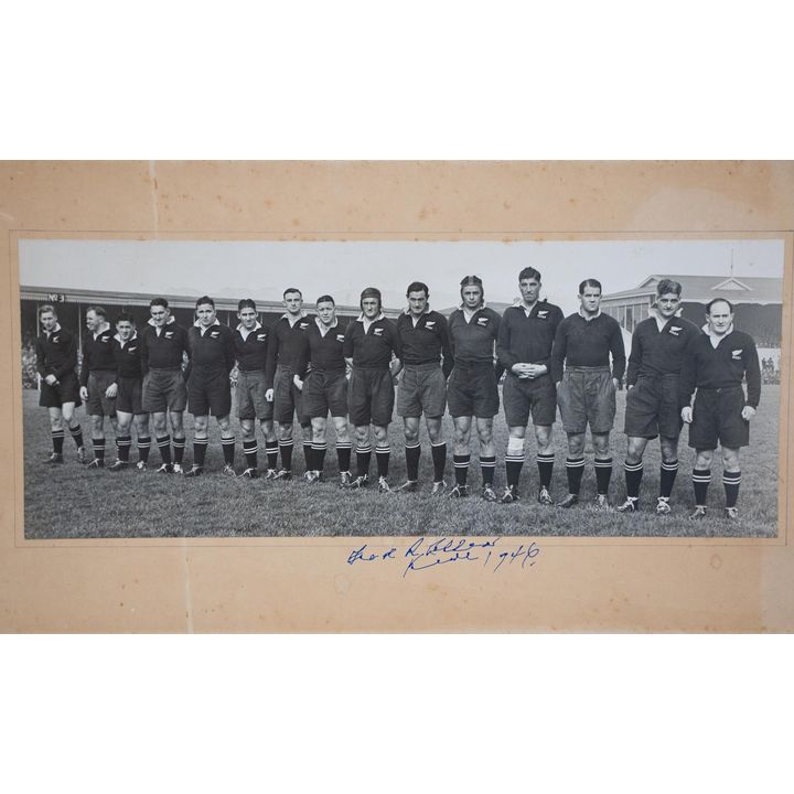 PHOTOGRAPH - NZEF RUGBY TEAM 1946. - Original photograph, of the team members of the NZEF 'Kiwis' Army Team.