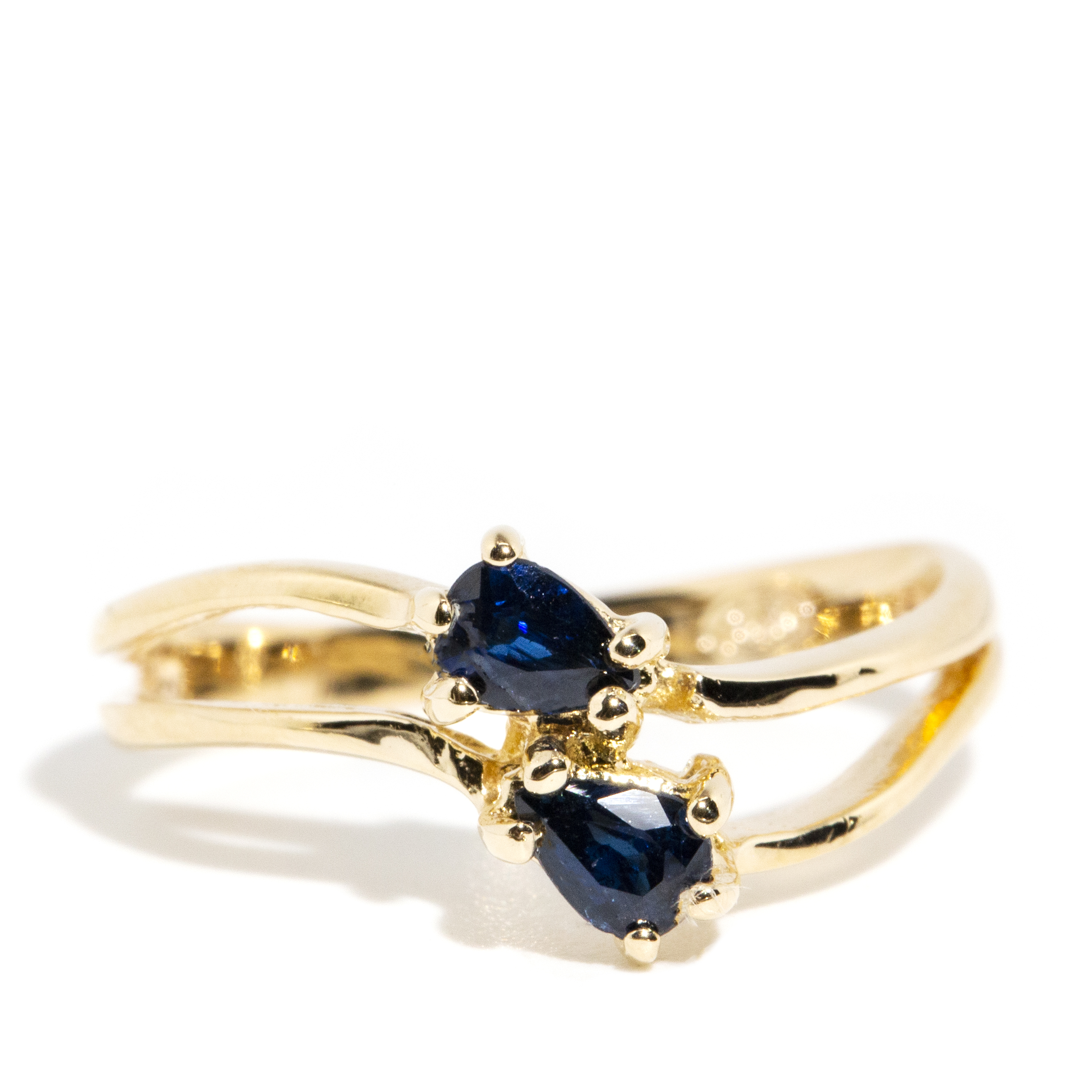 123 · Sapphire 9 Carat Gold Ring
