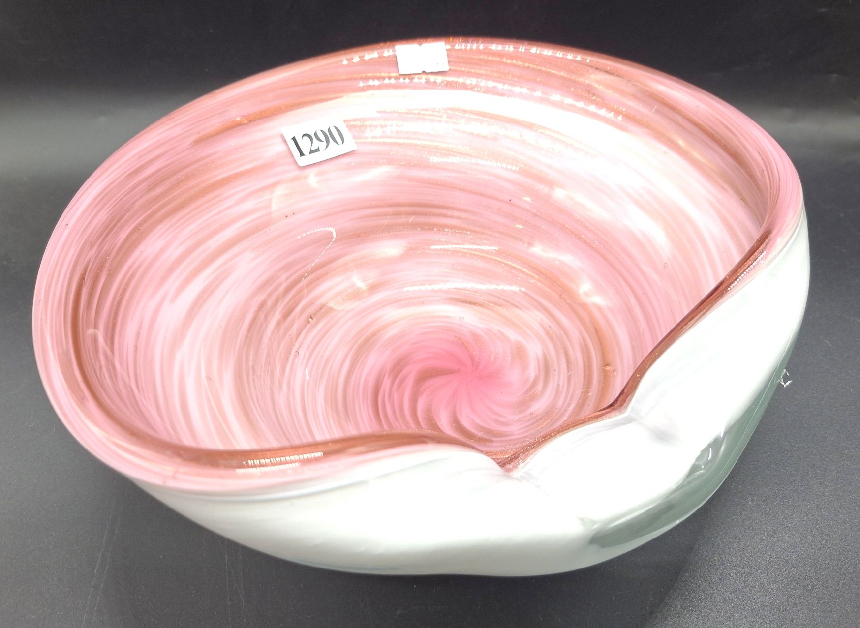 Art Glass Centre Piece
