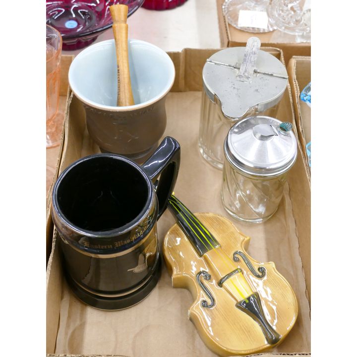 Box Violin Wall Pocket etc.