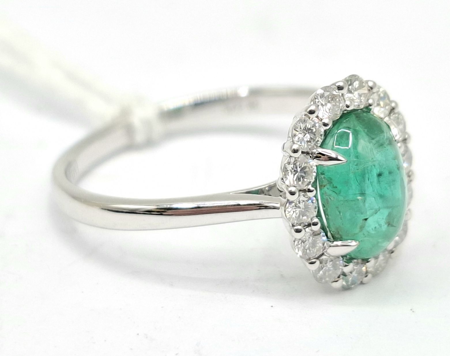 1166 · 9CT GOLD ANTIQUE STYLE RING