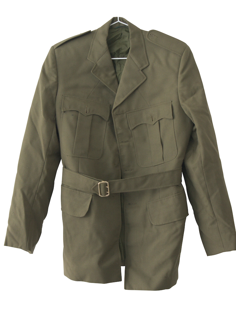482 · Military Hats & Uniforms