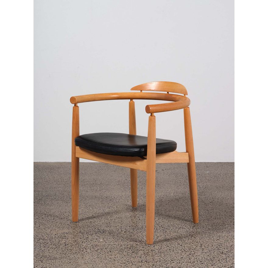 A 1980s Danish elbow chair