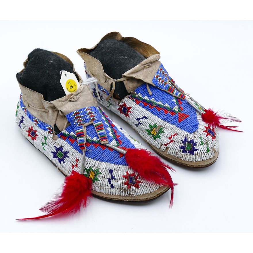 Pair Old Sioux Indian Beaded Moccasins
